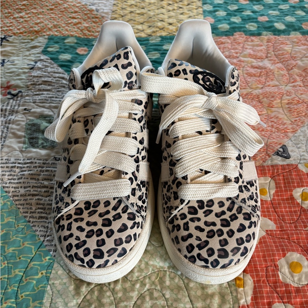 Adidas Campus women’s leopard sneakers size 9